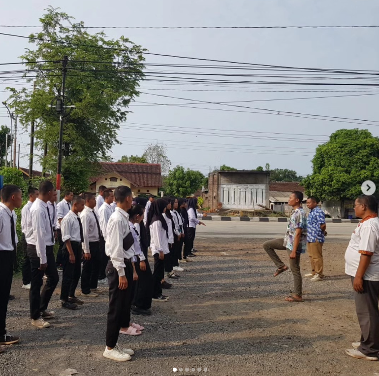 Kegiatan Kantor #3